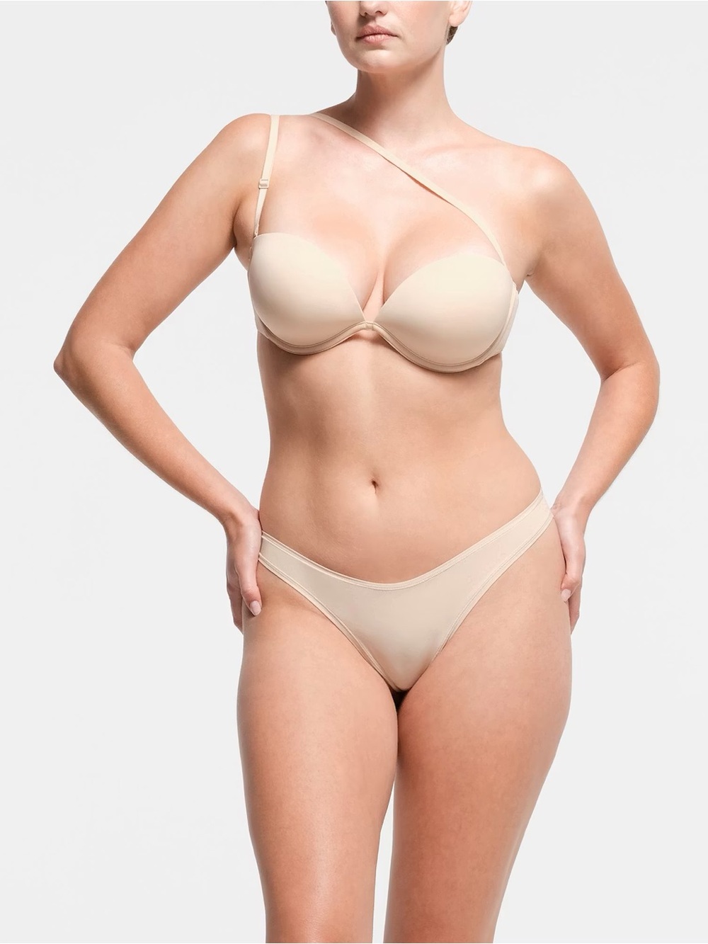 SKIMS MULTIWAY BRA IN sand 38C